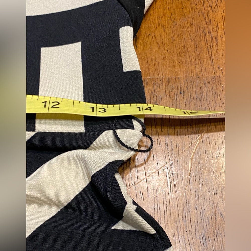 Bisou Bisou Black & Tan Geometric sheath Dress  size small Woven belt. - Picture 12 of 14